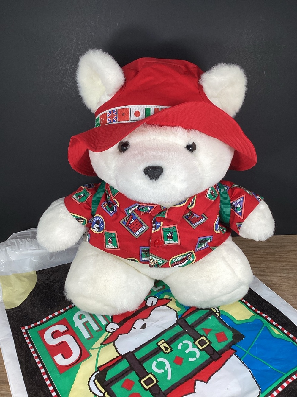 1993 Santa Bear Dayton Hudson World Traveler W/ Backpack Christmas Plush & Bag